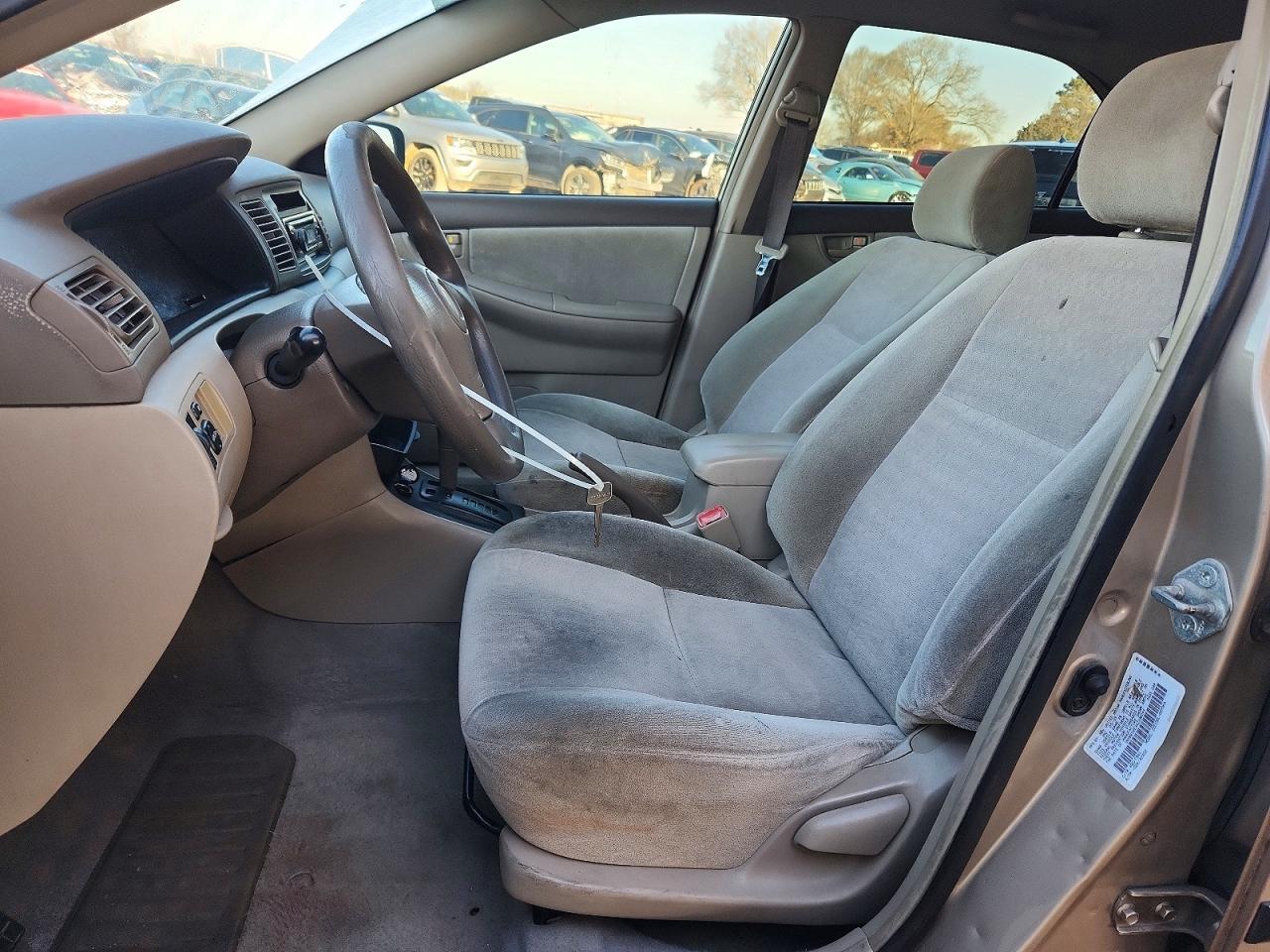 2004 TOYOTA COROLLA