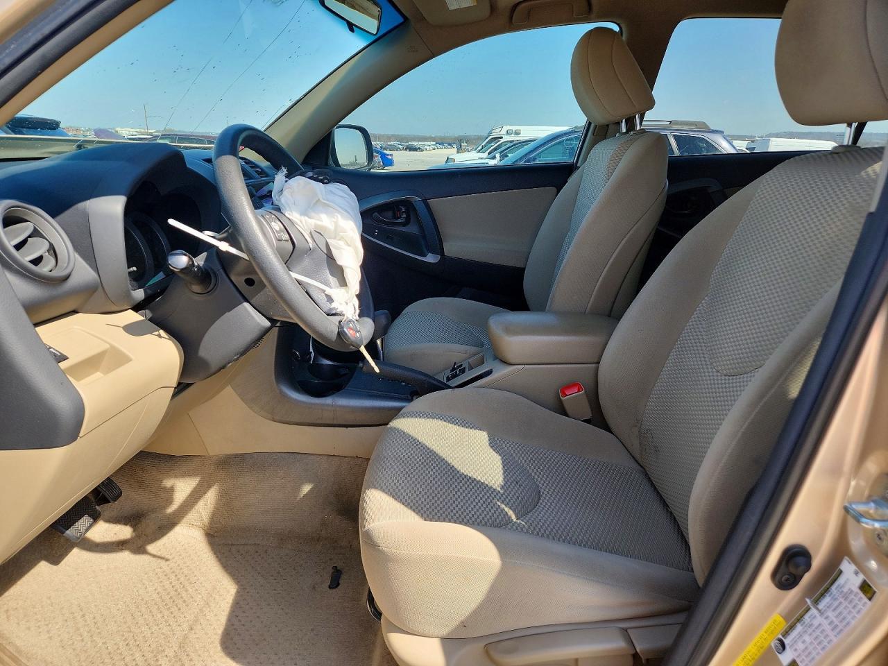 2011 TOYOTA RAV4