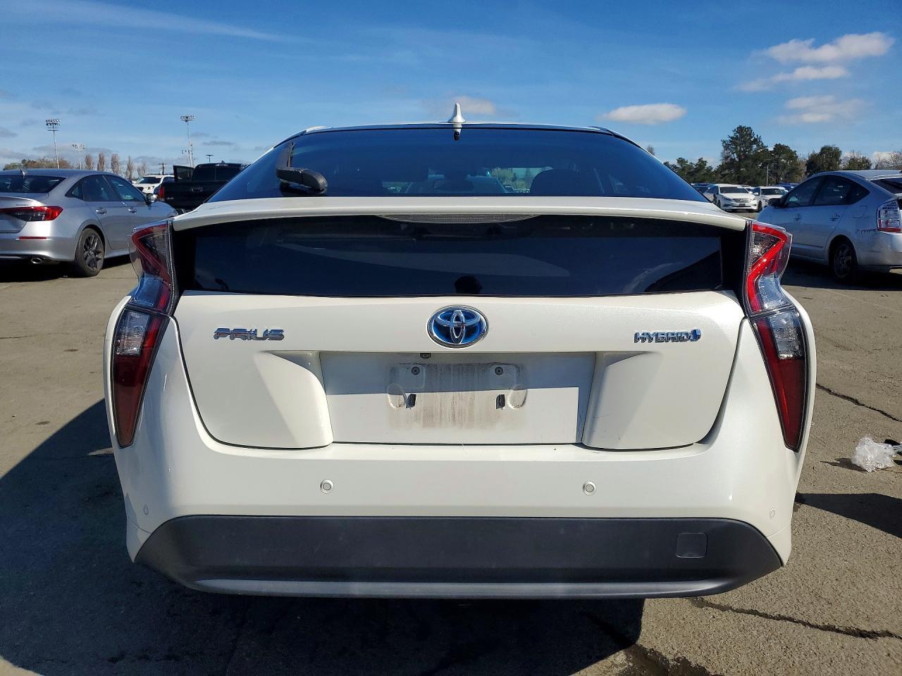 2018 TOYOTA PRIUS