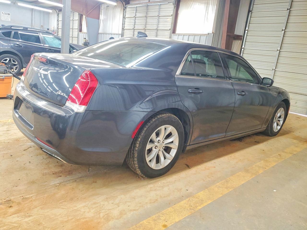 2016 CHRYSLER 300