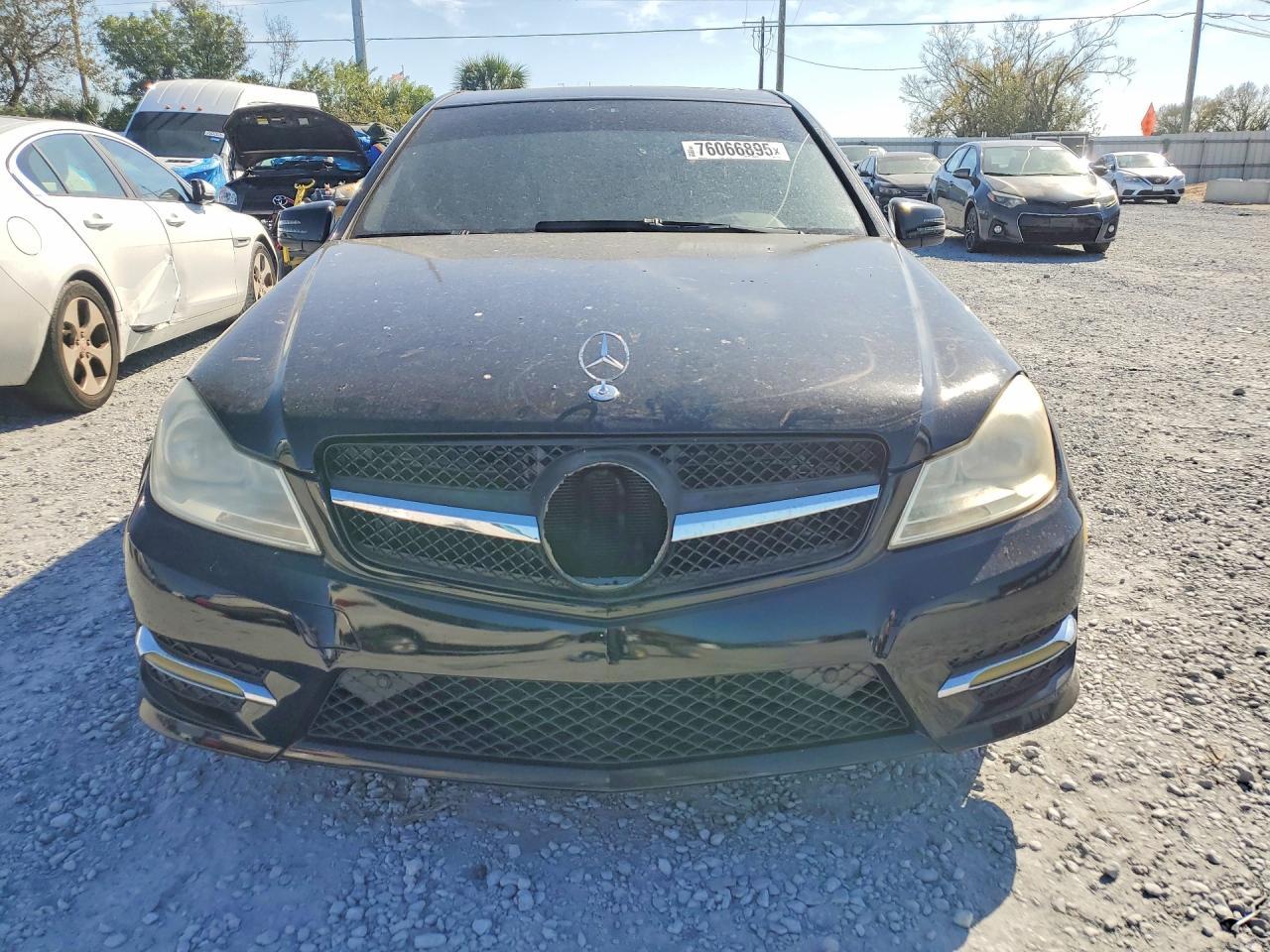 2011 MERCEDES-BENZ C-CLASS
