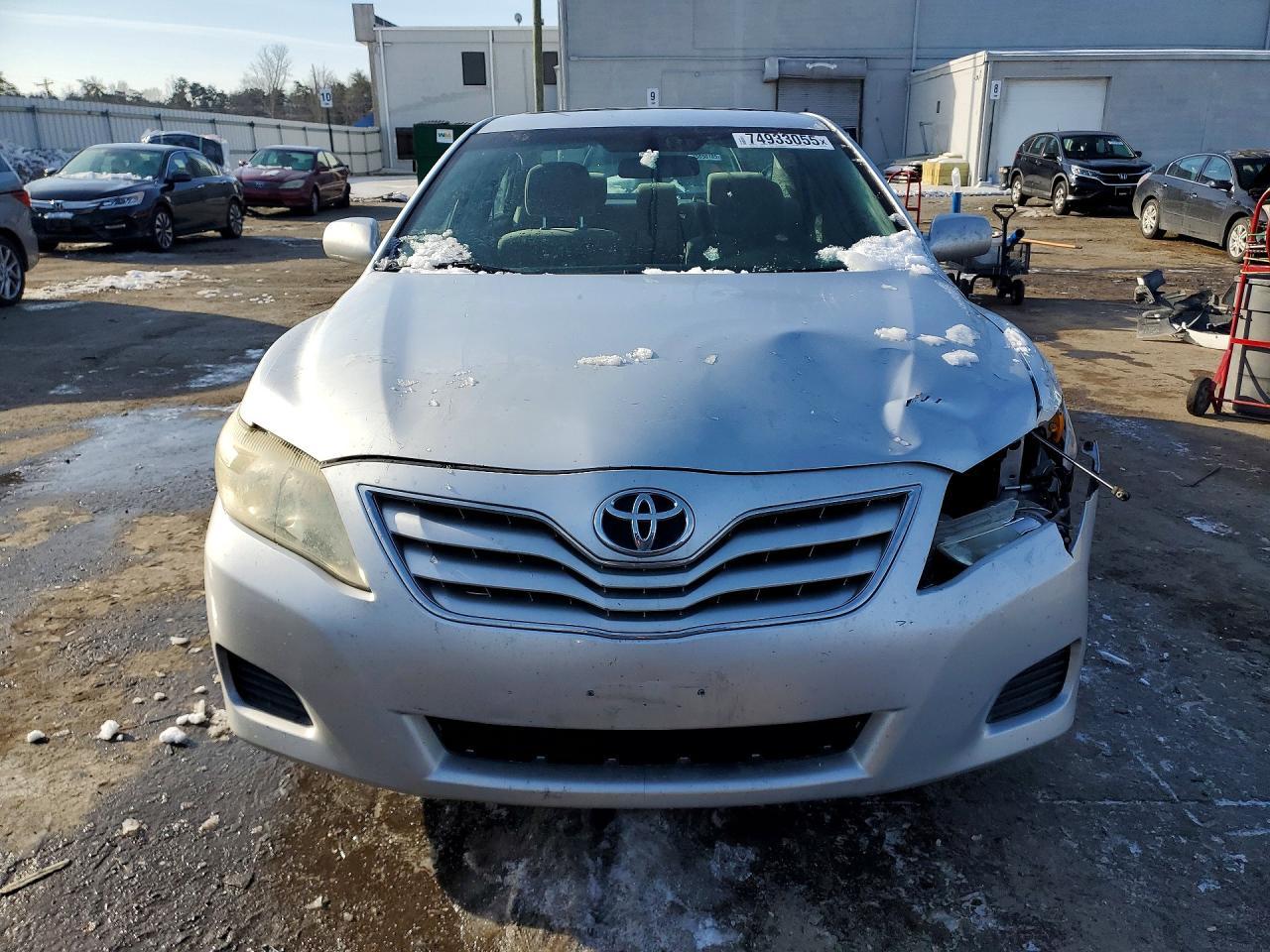 2010 TOYOTA CAMRY