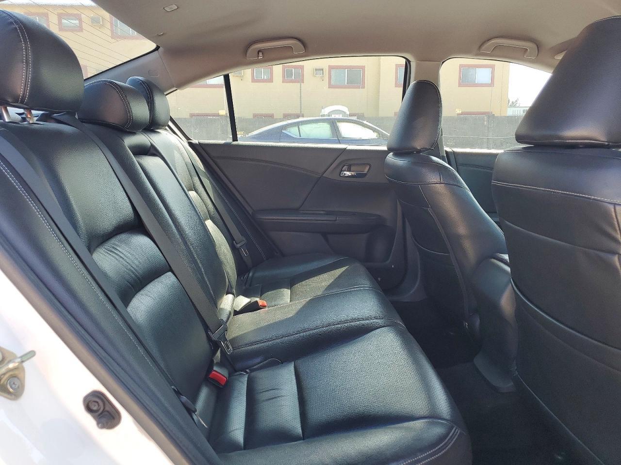 2015 HONDA ACCORD