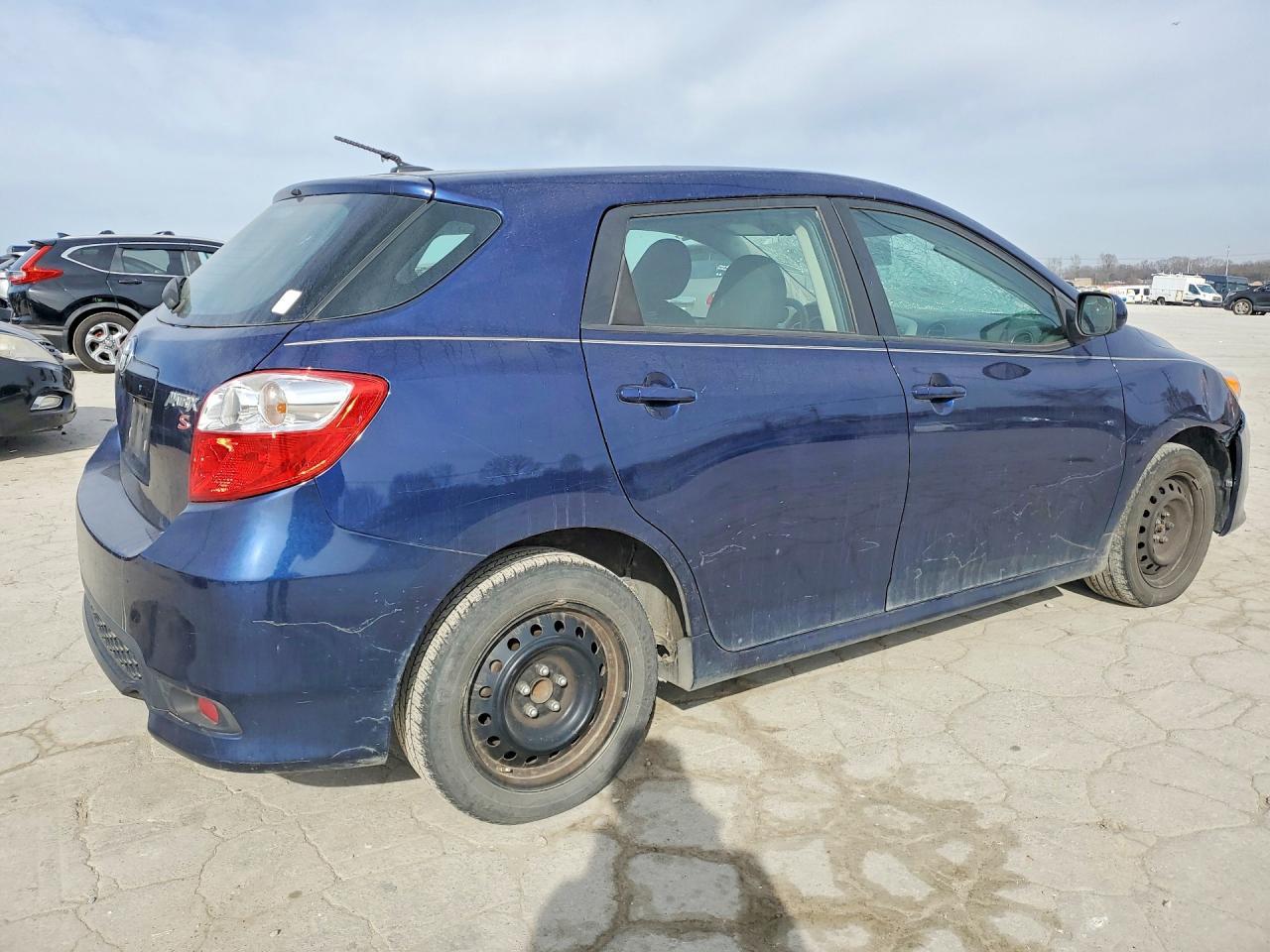 2011 TOYOTA MATRIX