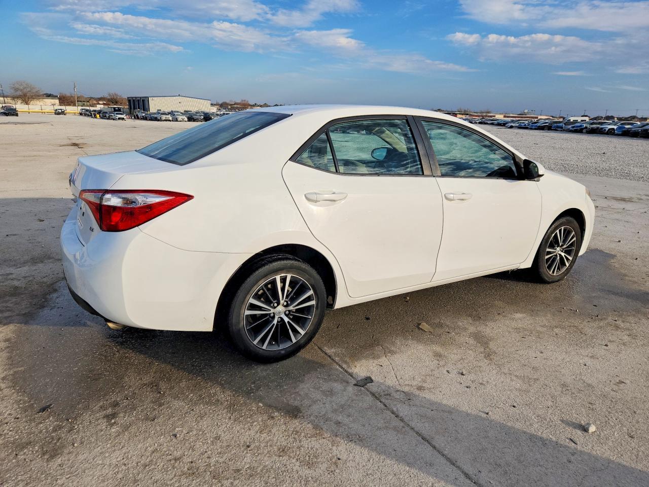 2016 TOYOTA COROLLA