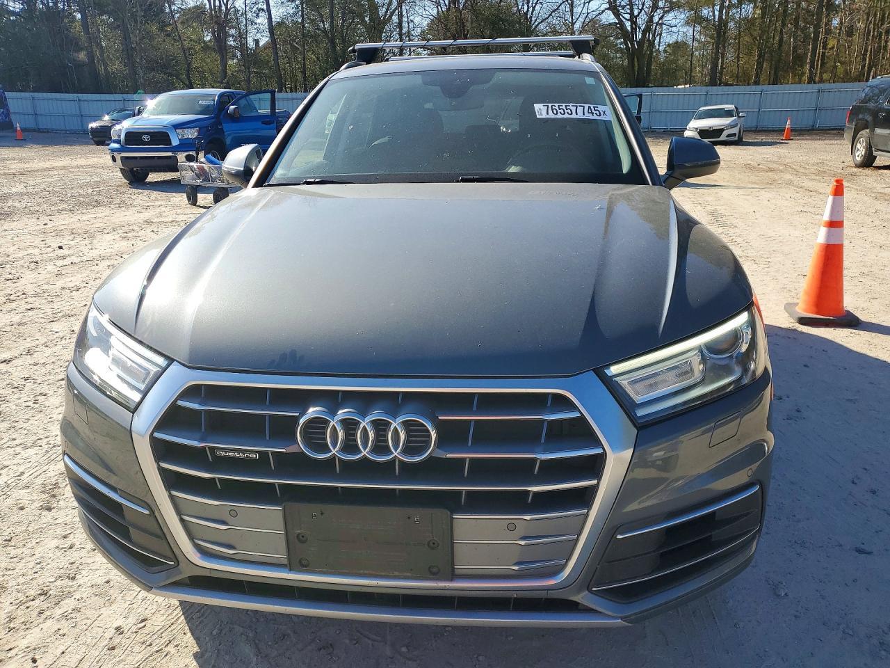 2020 AUDI Q5