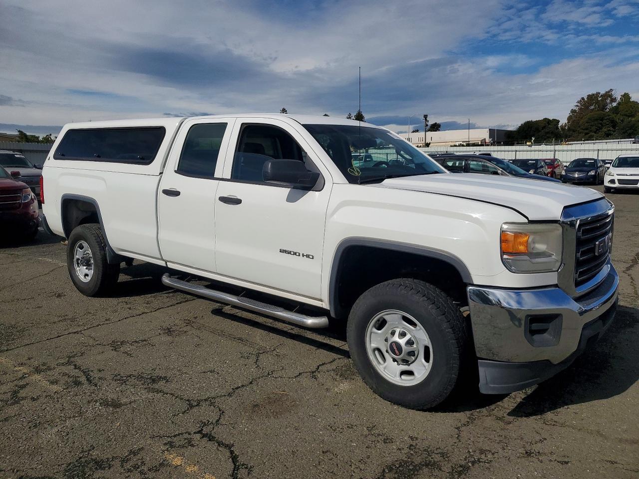 2015 GMC Sierra