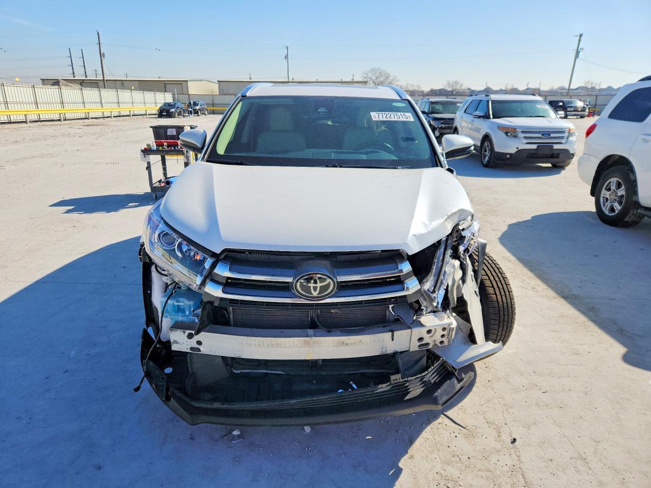 2018 TOYOTA HIGHLANDER
