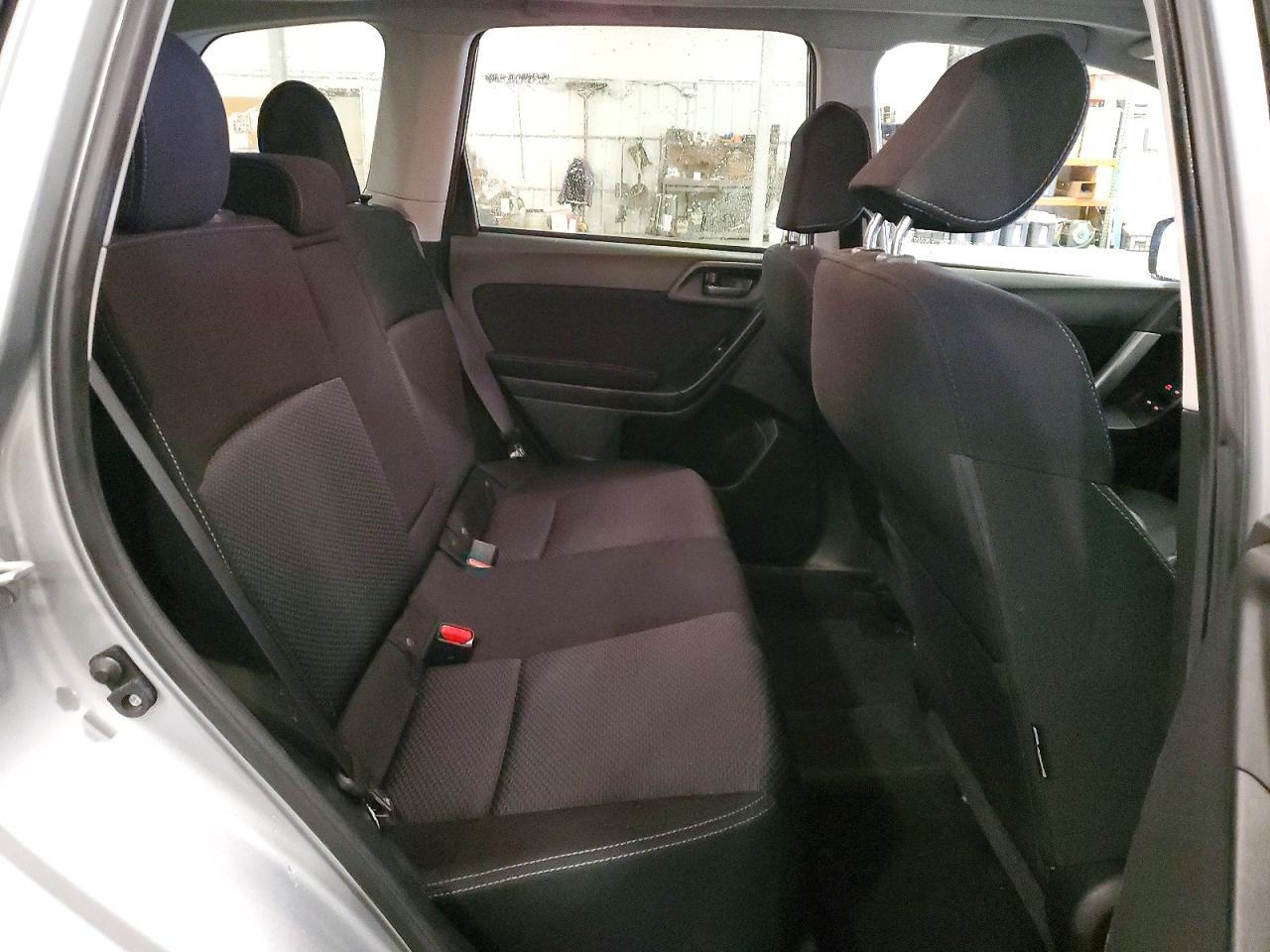 2015 SUBARU FORESTER