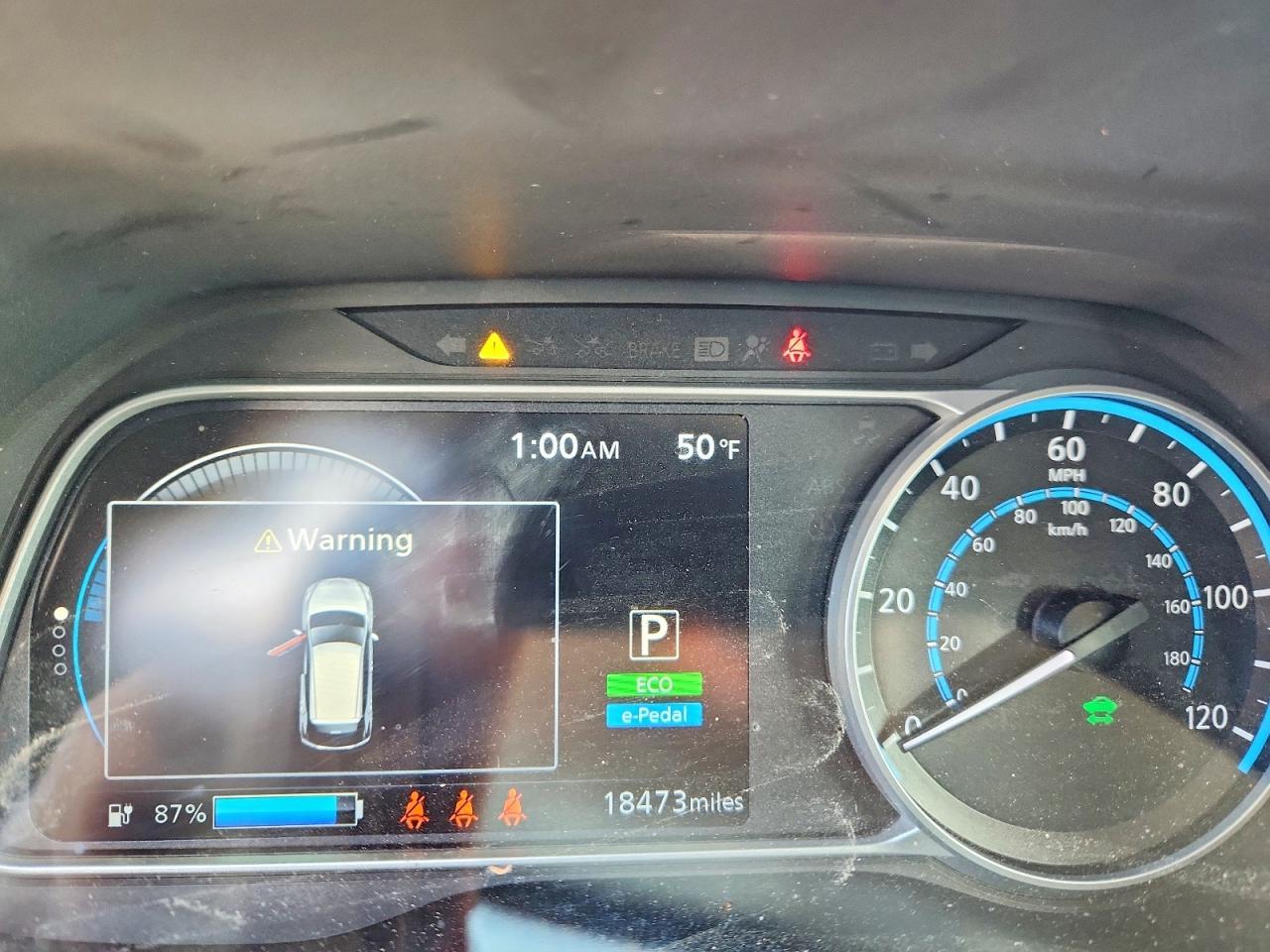 2023 NISSAN LEAF