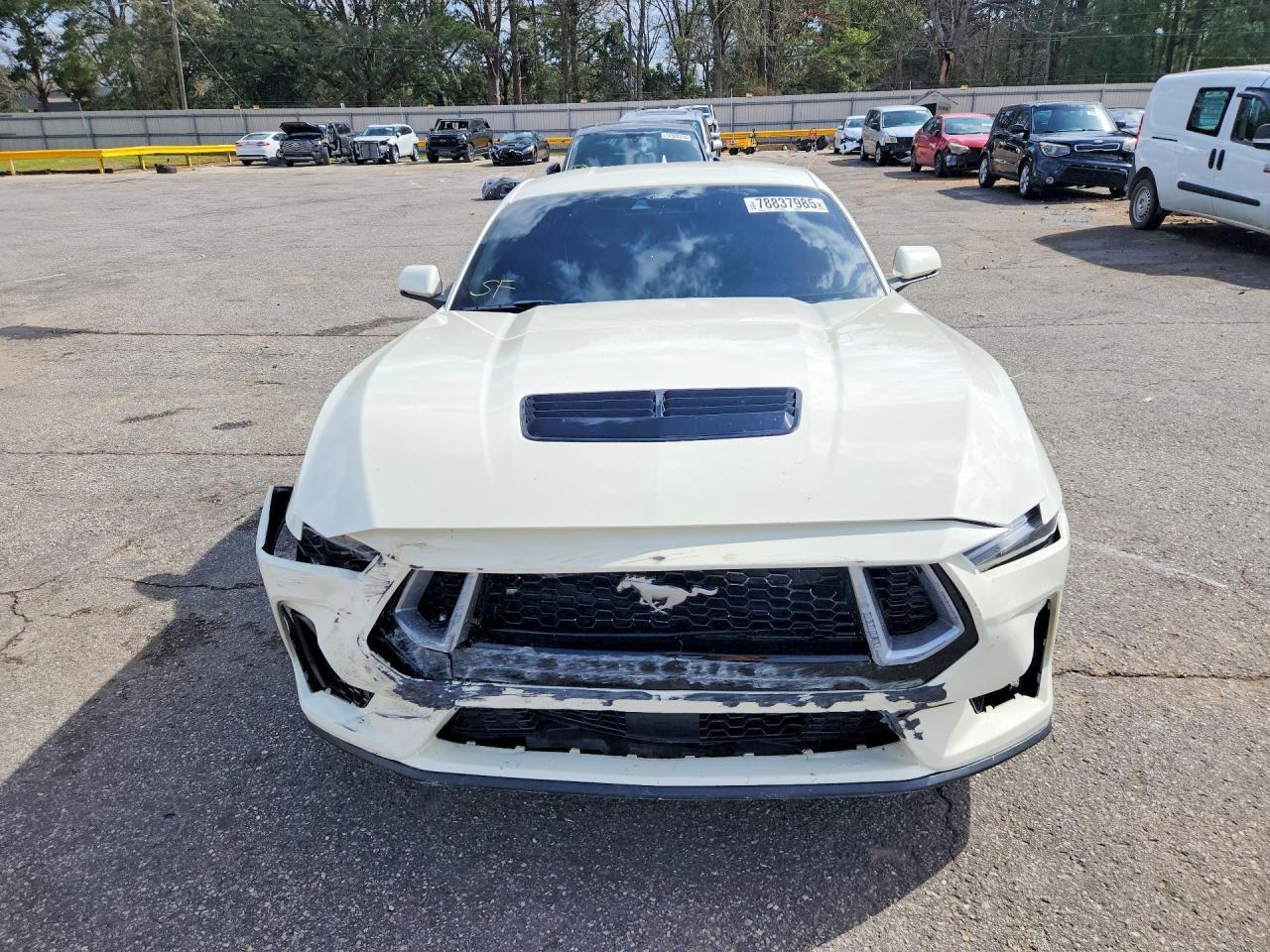 2025 FORD MUSTANG