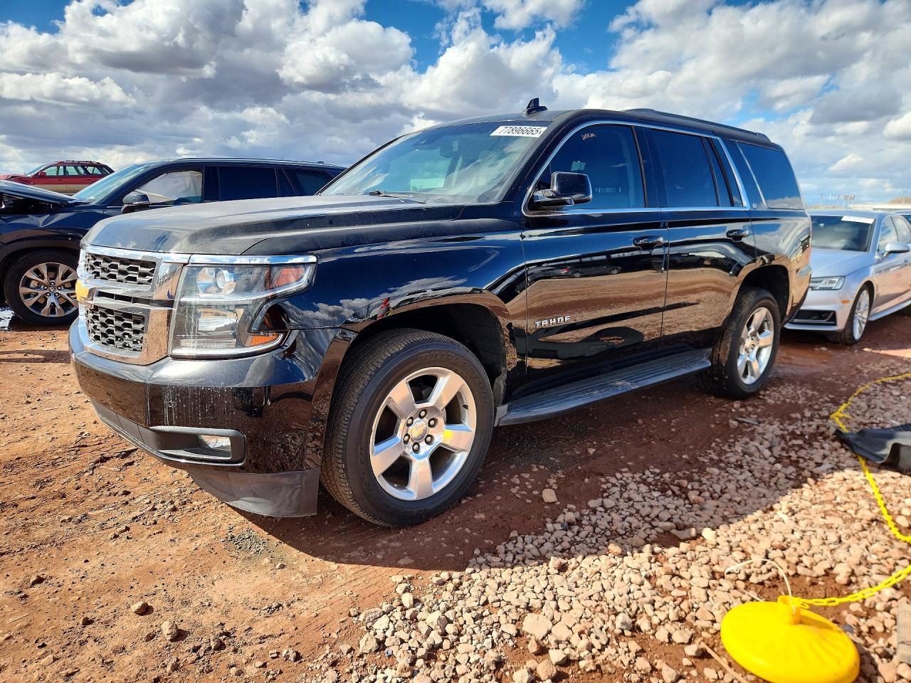 2016 CHEVROLET Tahoe