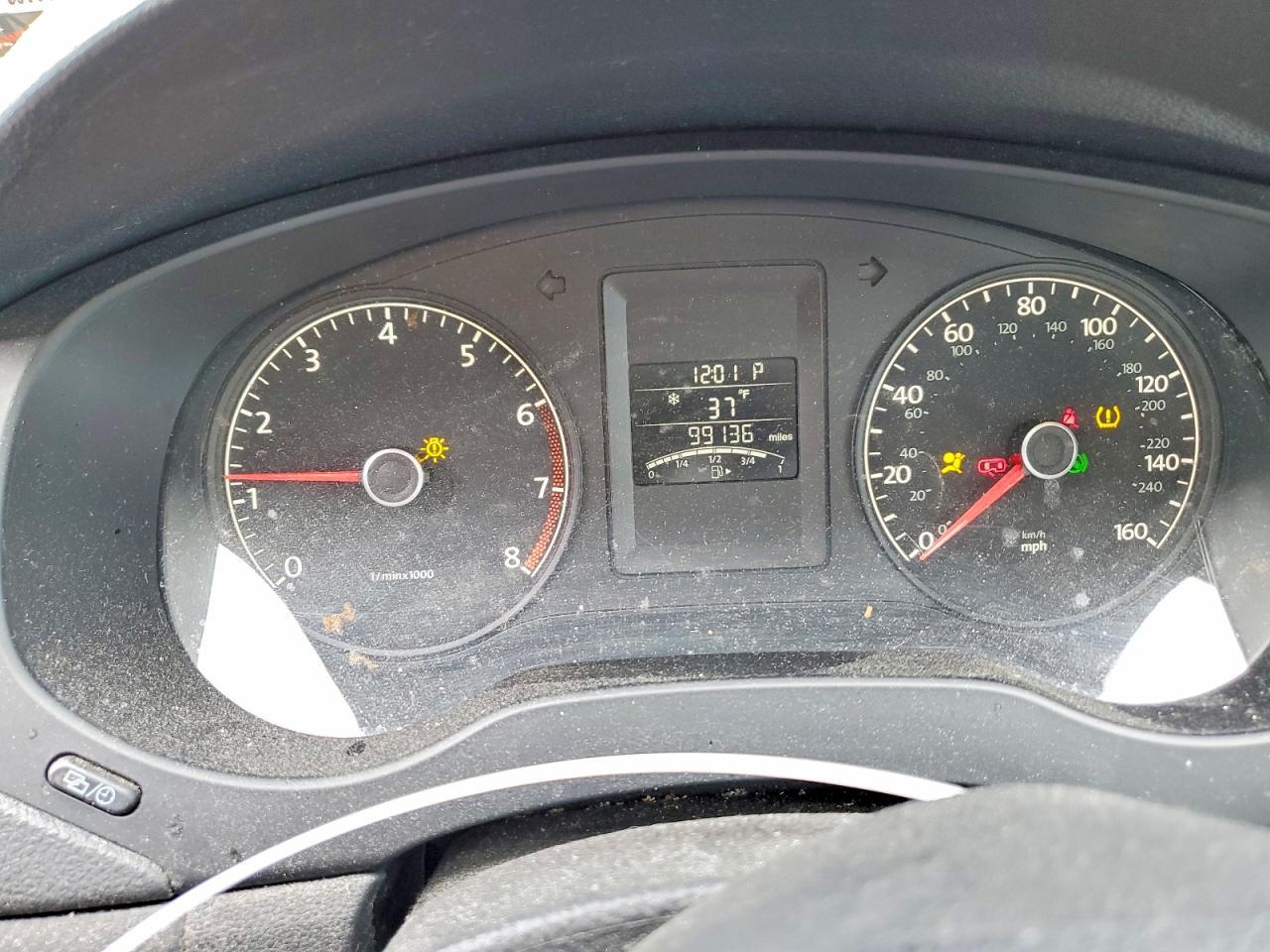 2012 VOLKSWAGEN JETTA