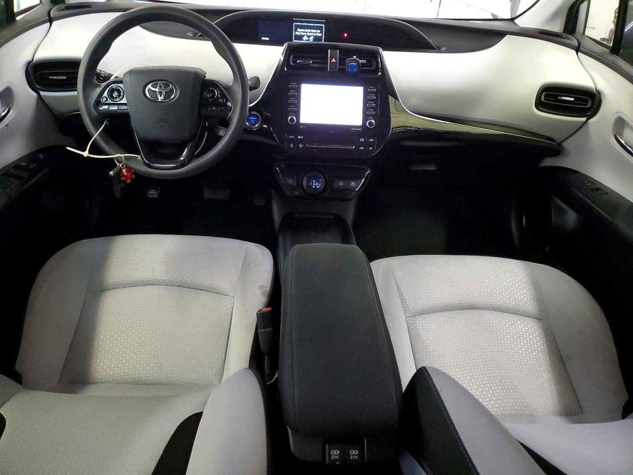 2022 TOYOTA PRIUS