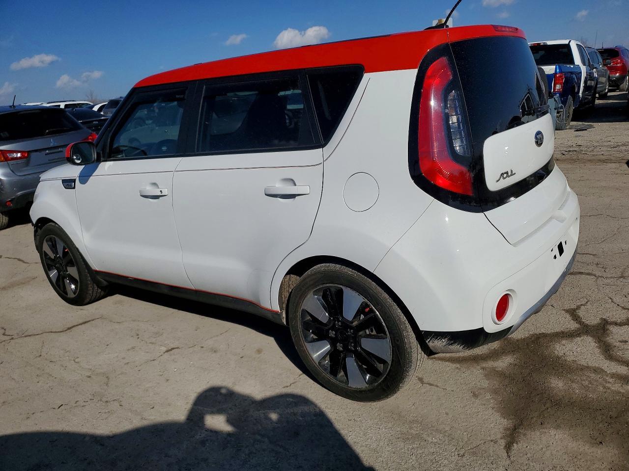 2017 KIA SOUL