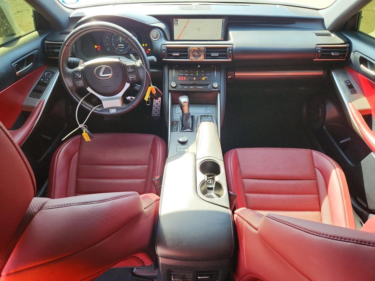 2018 LEXUS Is