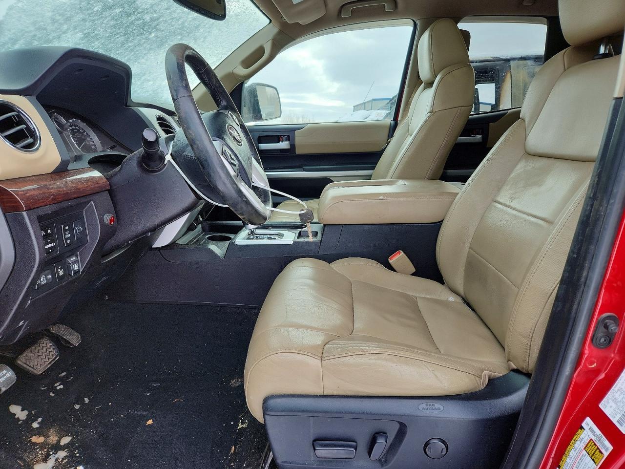 2016 TOYOTA TUNDRA