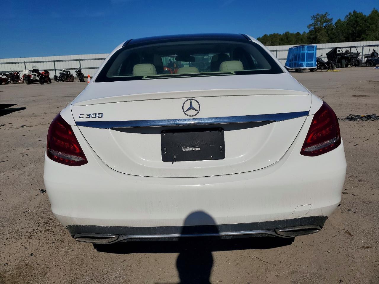 2015 MERCEDES-BENZ C-CLASS