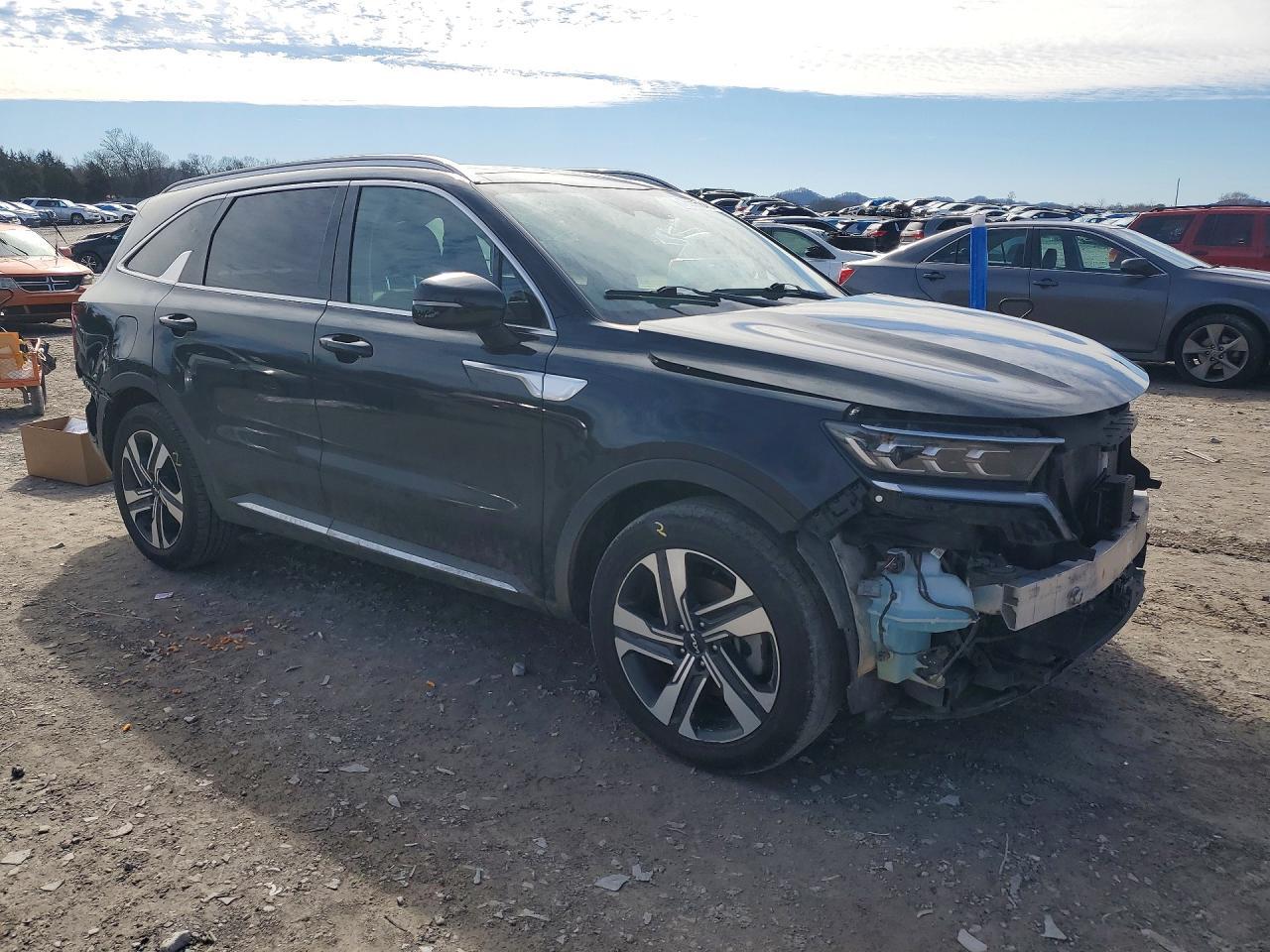 2022 KIA SORENTO