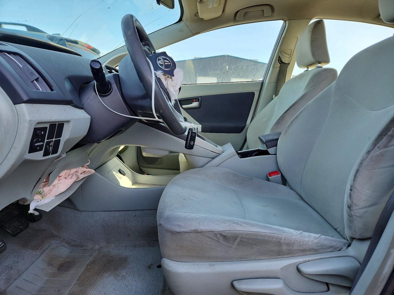 2010 TOYOTA PRIUS