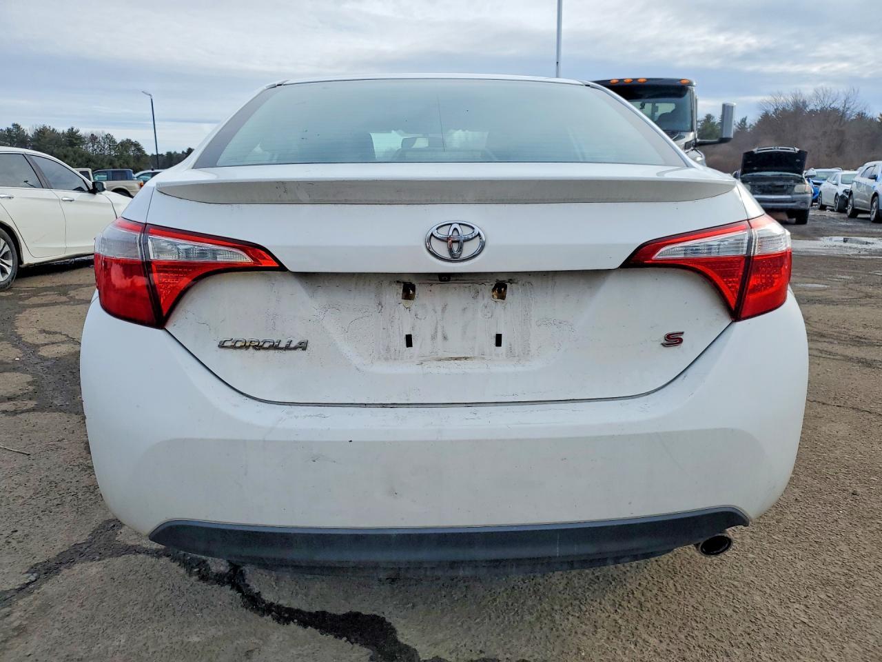2016 TOYOTA COROLLA