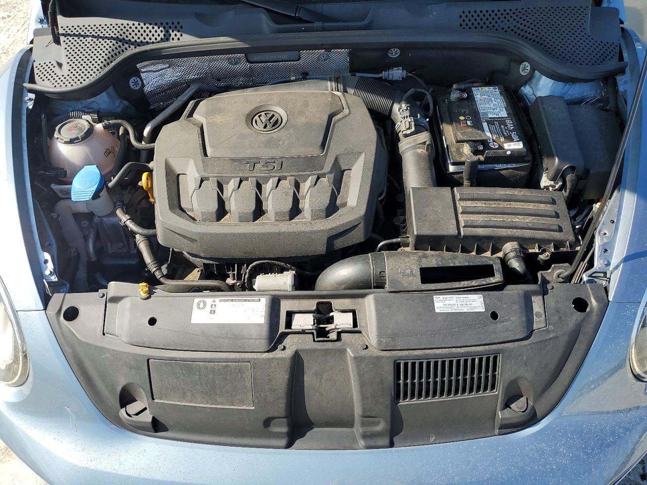 2019 VOLKSWAGEN Beetle