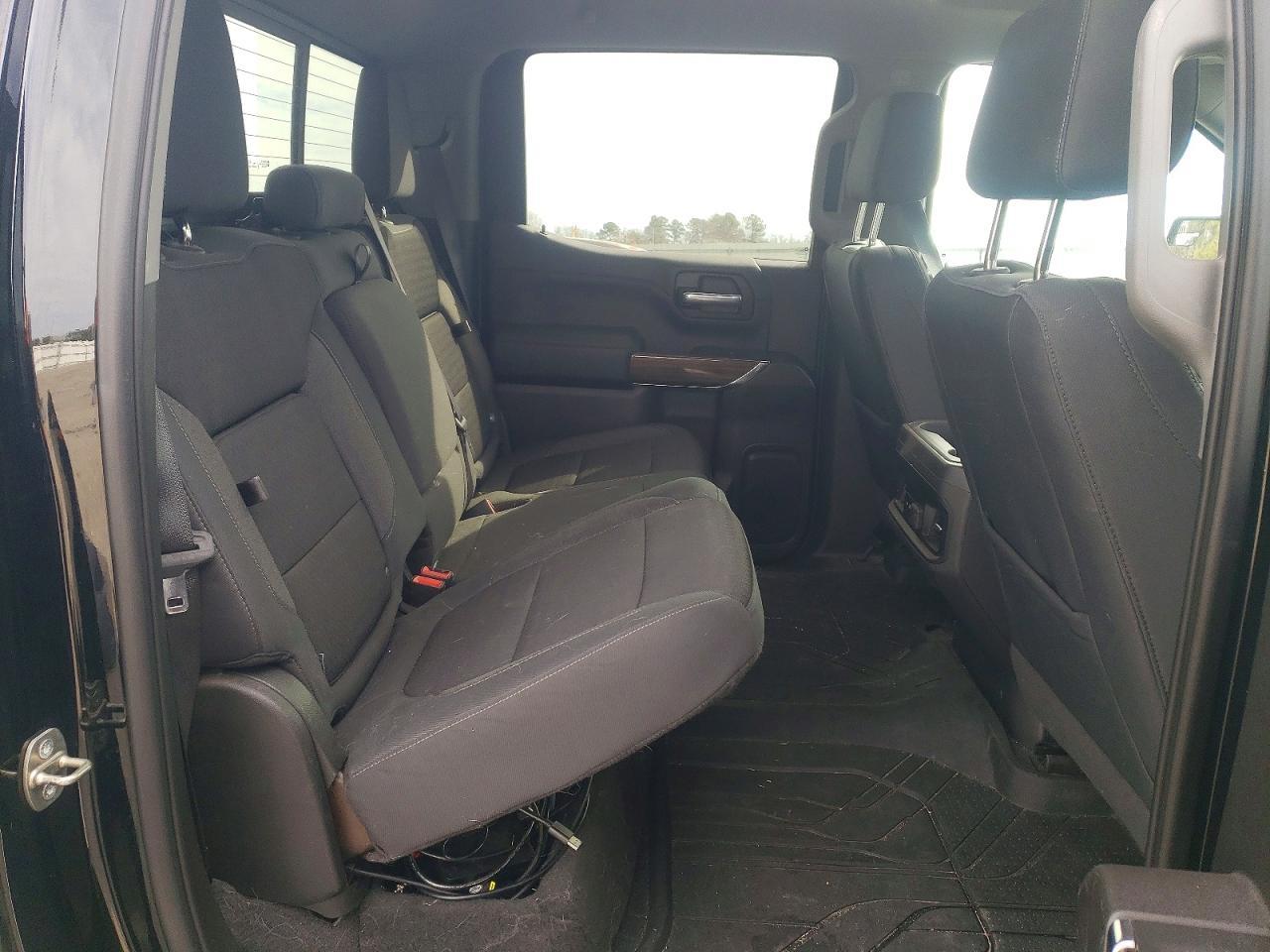 2019 CHEVROLET Silverado
