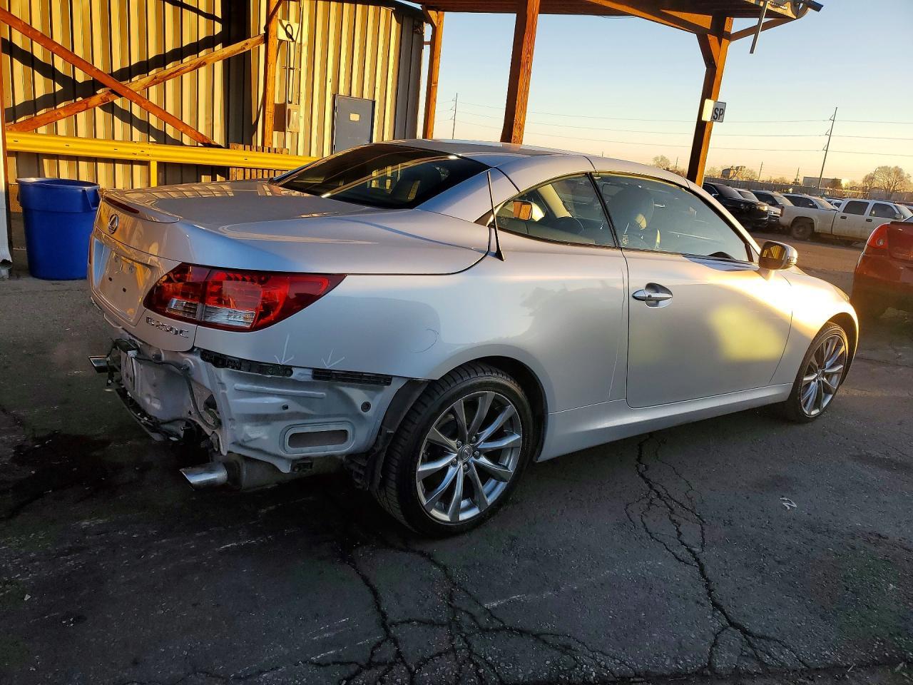 2013 LEXUS IS 250