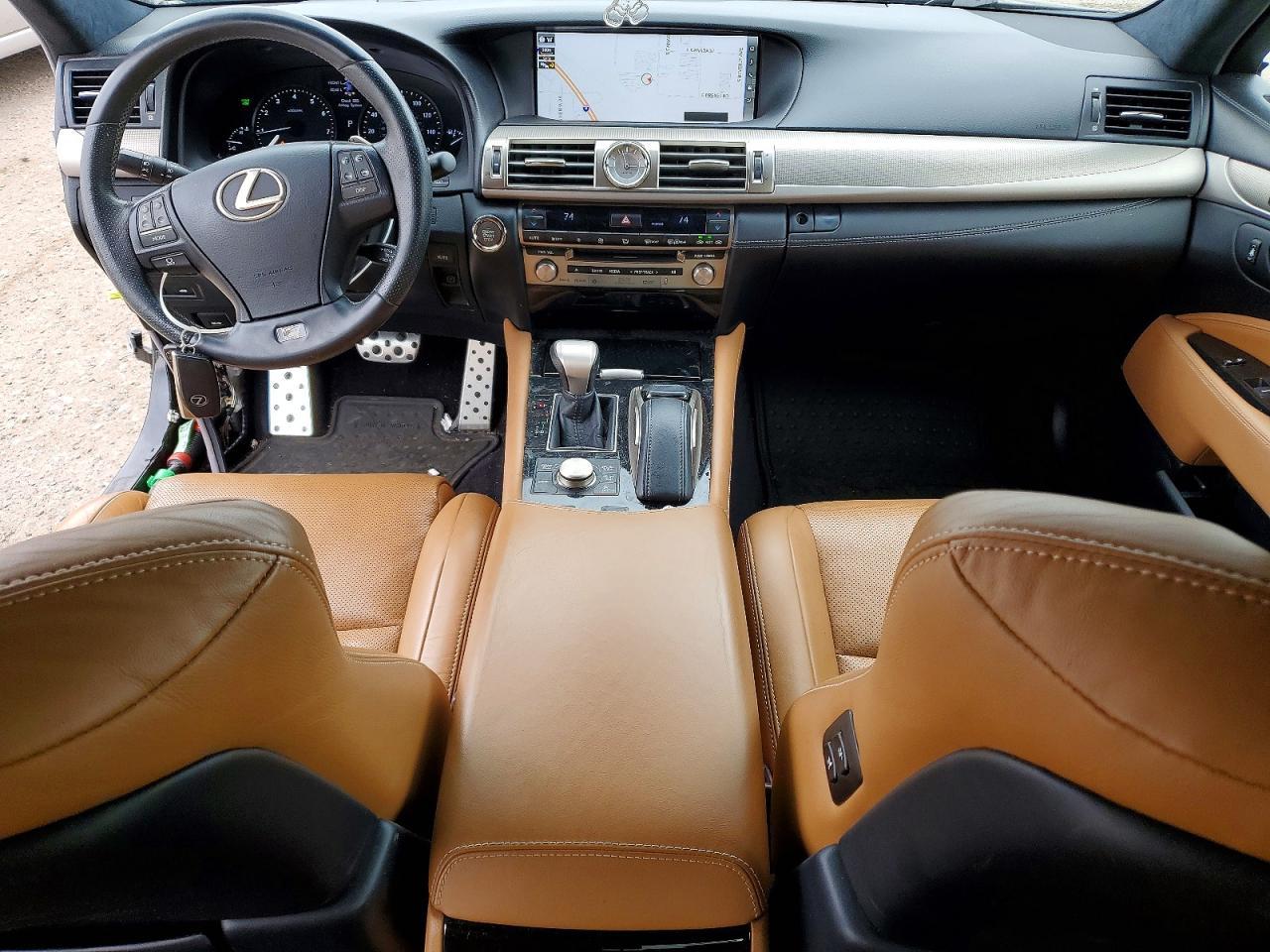 2016 LEXUS LS 460