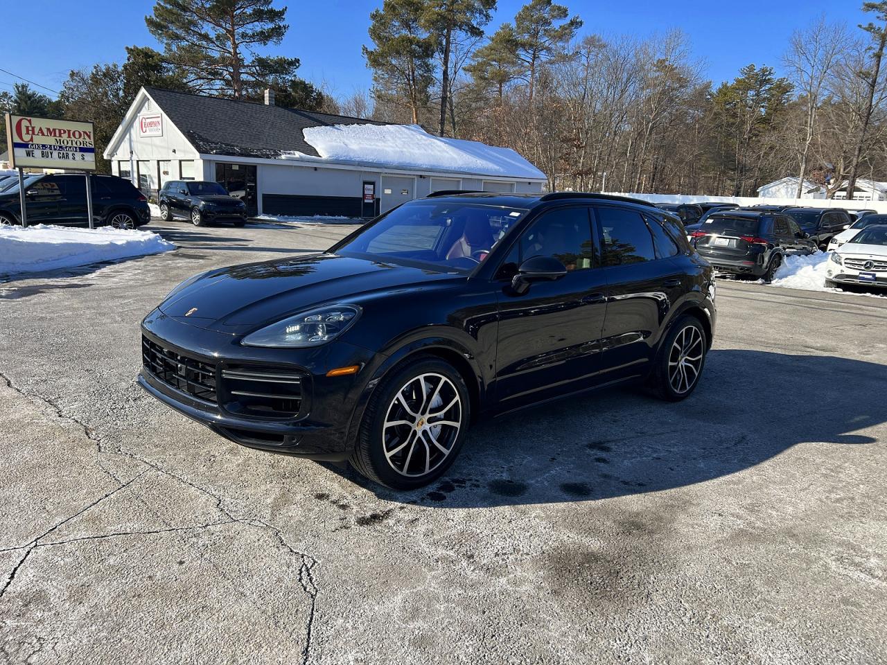 2019 PORSCHE CAYENNE