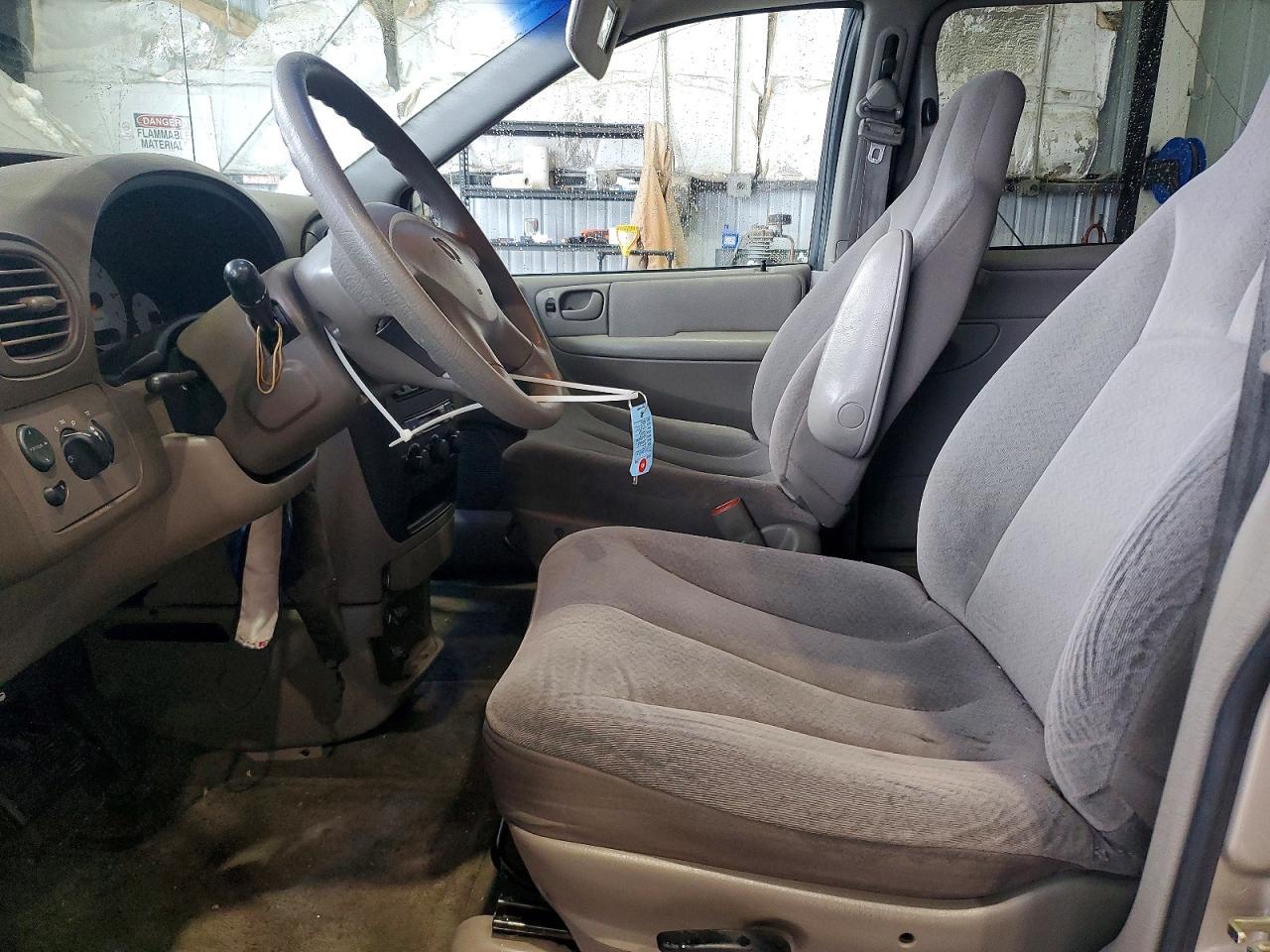 2002 DODGE GRAND CARAVAN