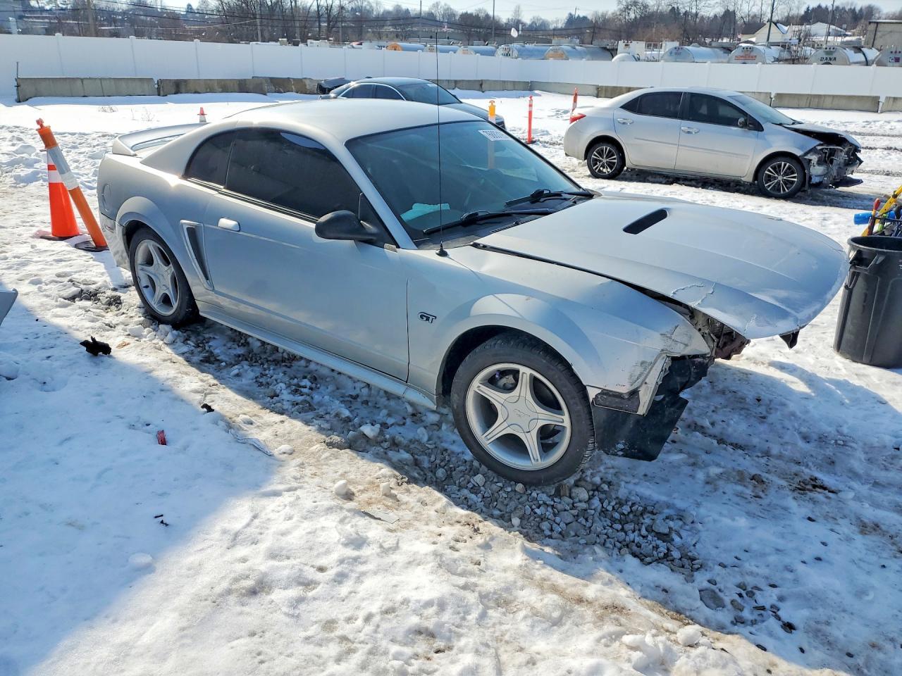 2000 FORD MUSTANG