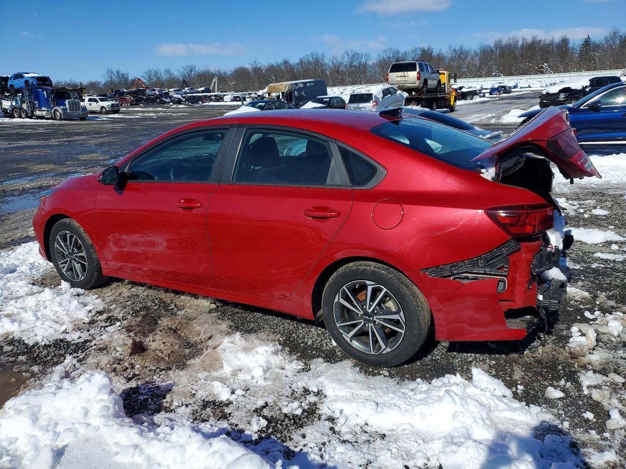2023 KIA FORTE