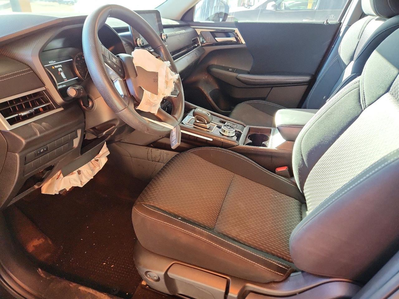 2024 MITSUBISHI outlander