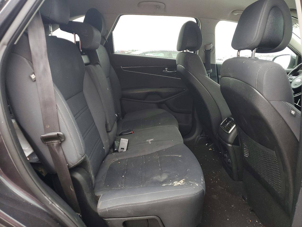 2016 KIA SORENTO