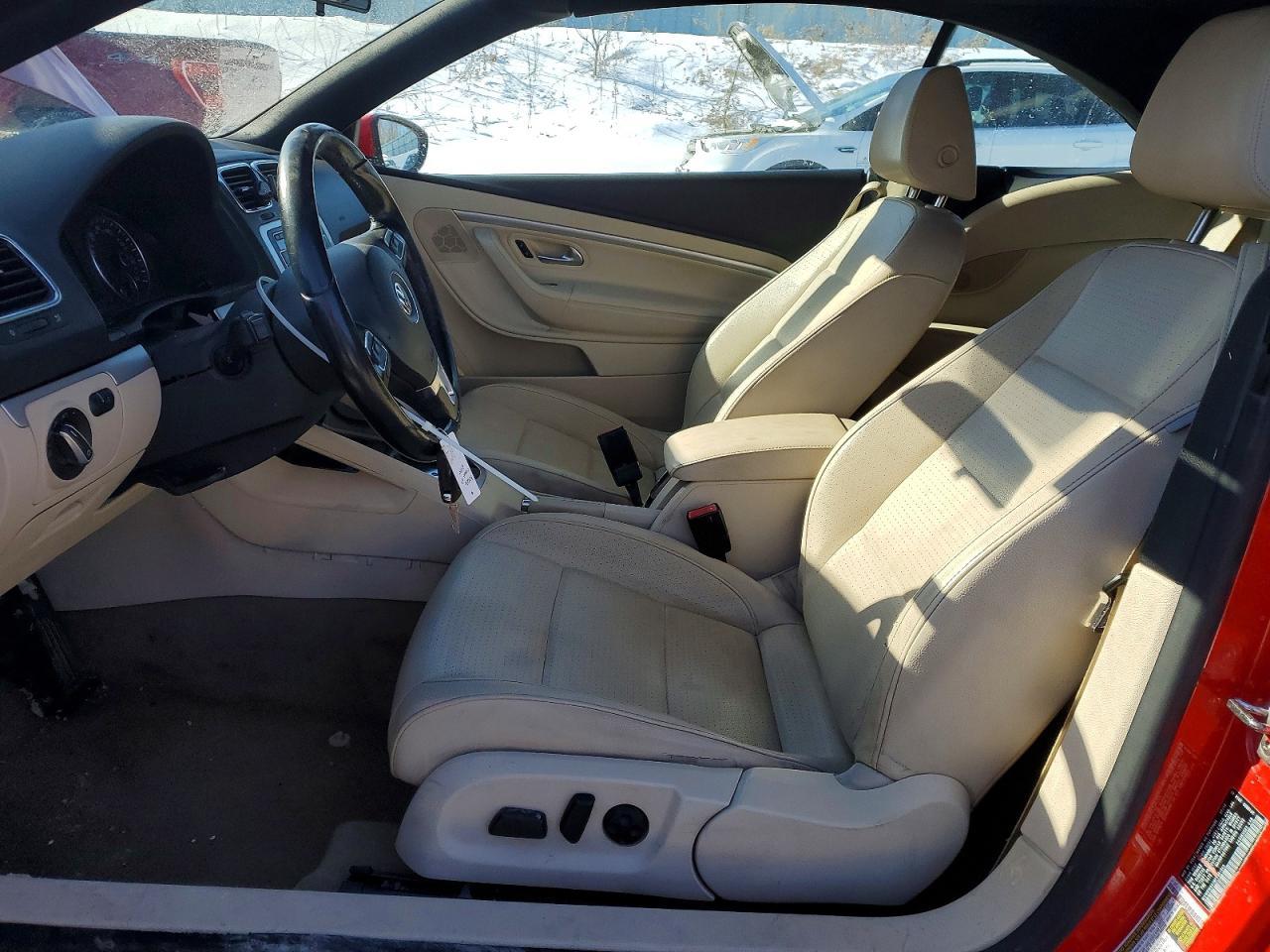 2015 VOLKSWAGEN EOS