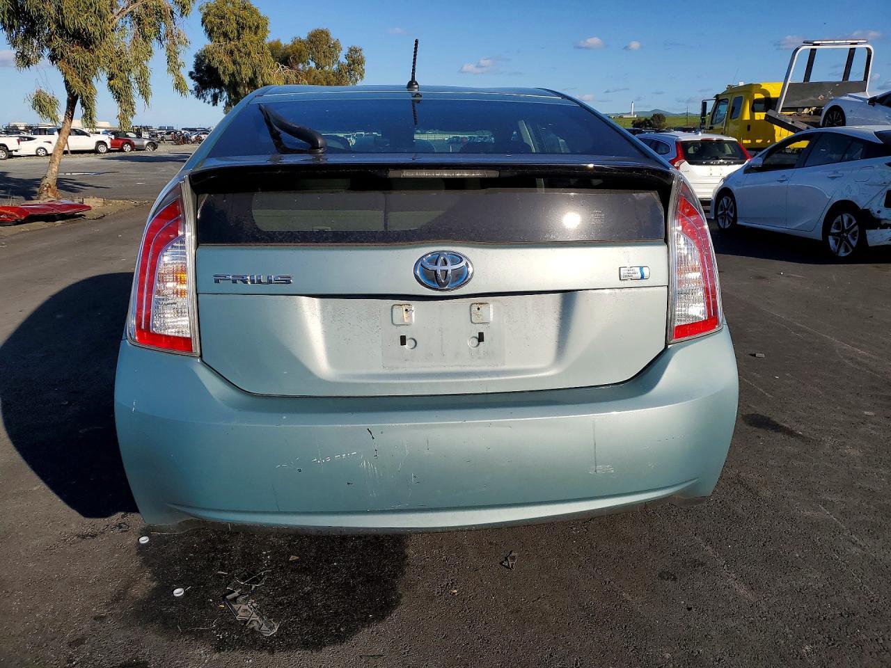 2013 TOYOTA PRIUS