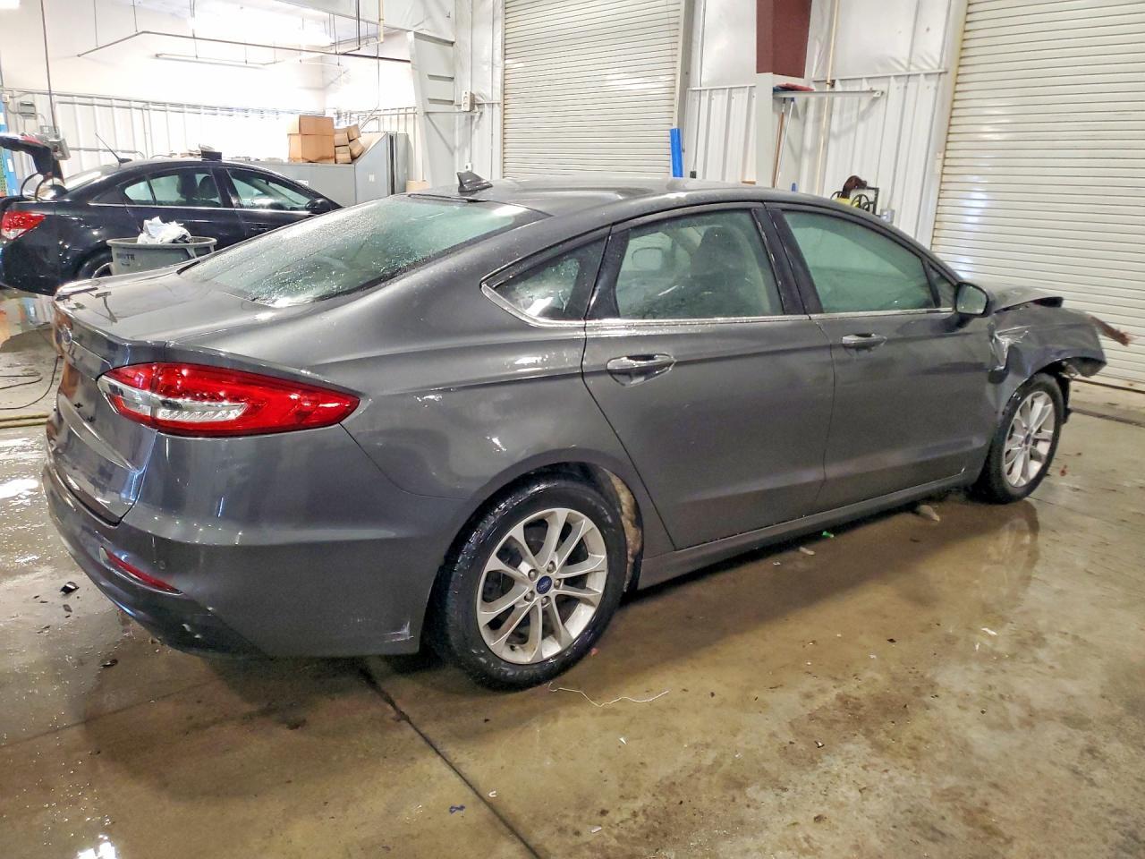 2020 FORD FUSION