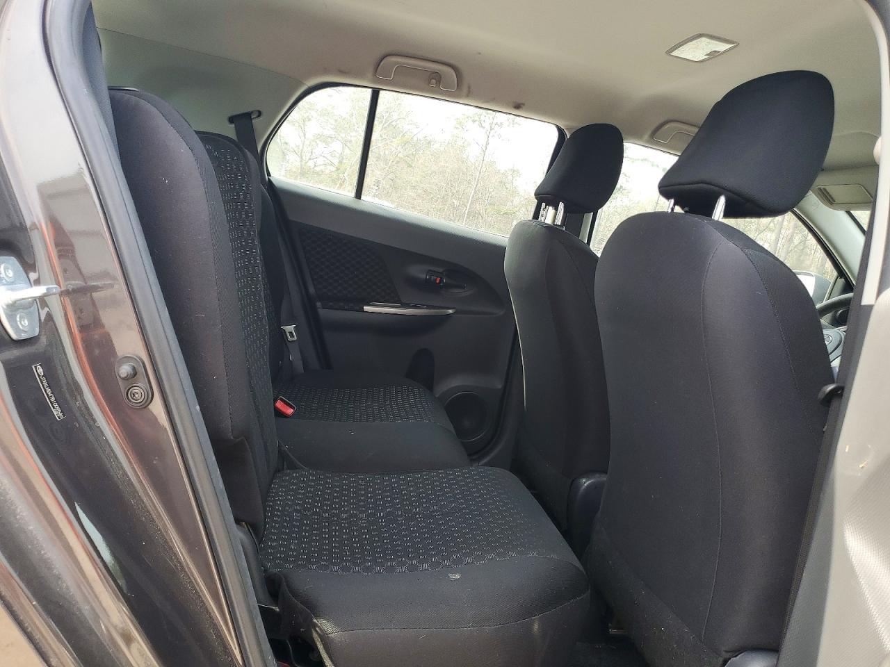 2011 TOYOTA SCION