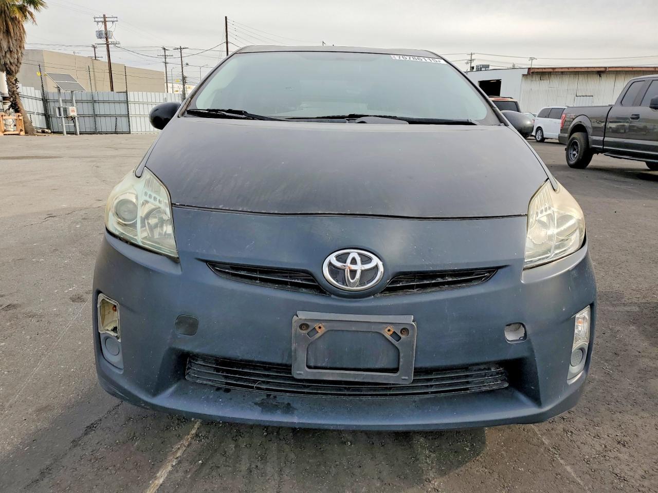 2011 TOYOTA PRIUS