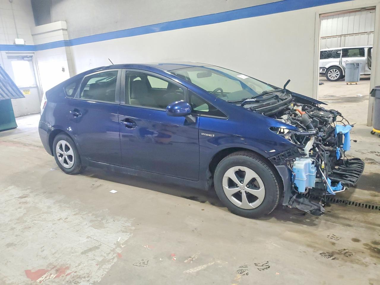 2015 TOYOTA PRIUS