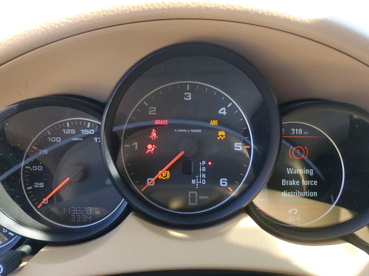 2013 PORSCHE CAYENNE