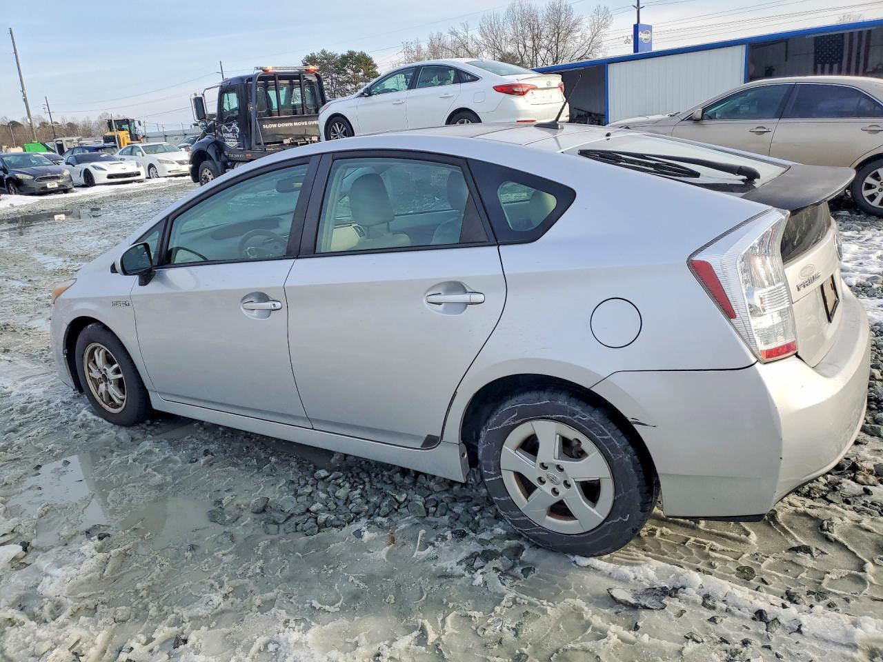 2010 TOYOTA PRIUS
