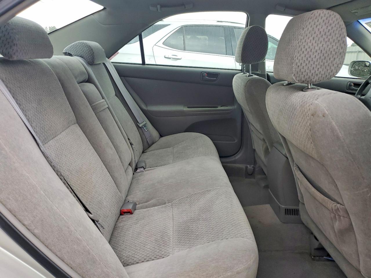 2004 TOYOTA CAMRY