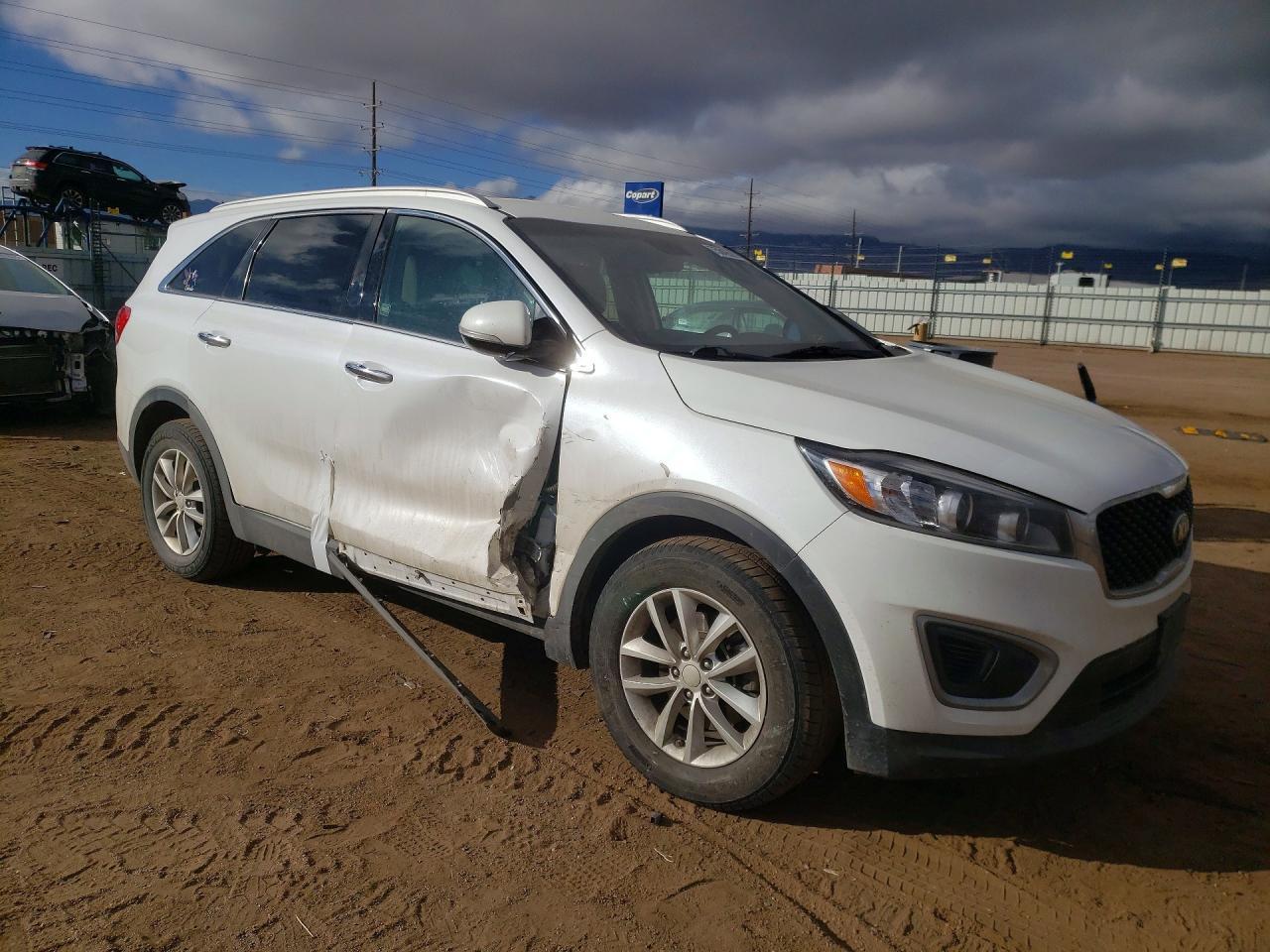 2017 KIA SORENTO