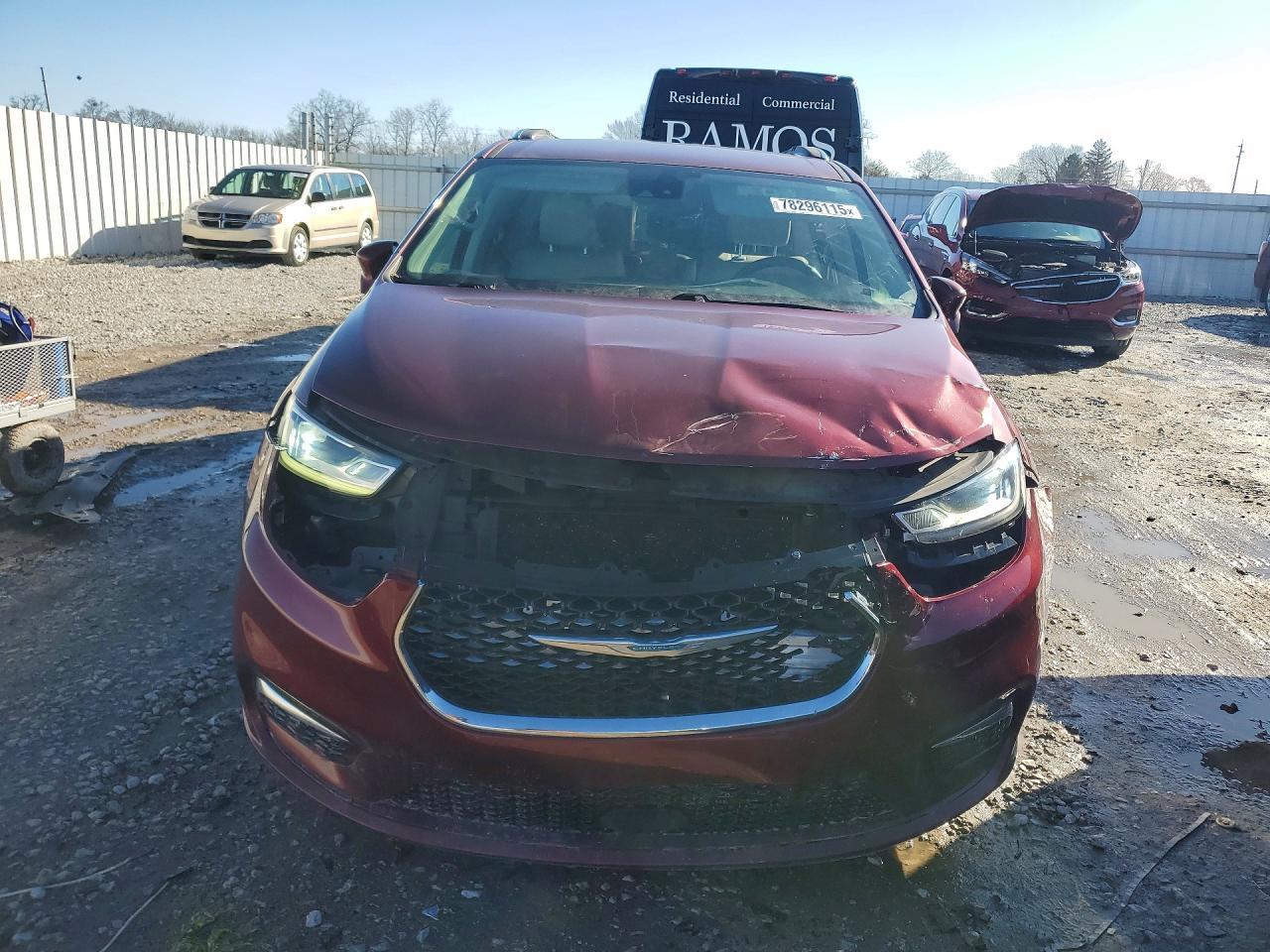 2021 CHRYSLER Pacifica