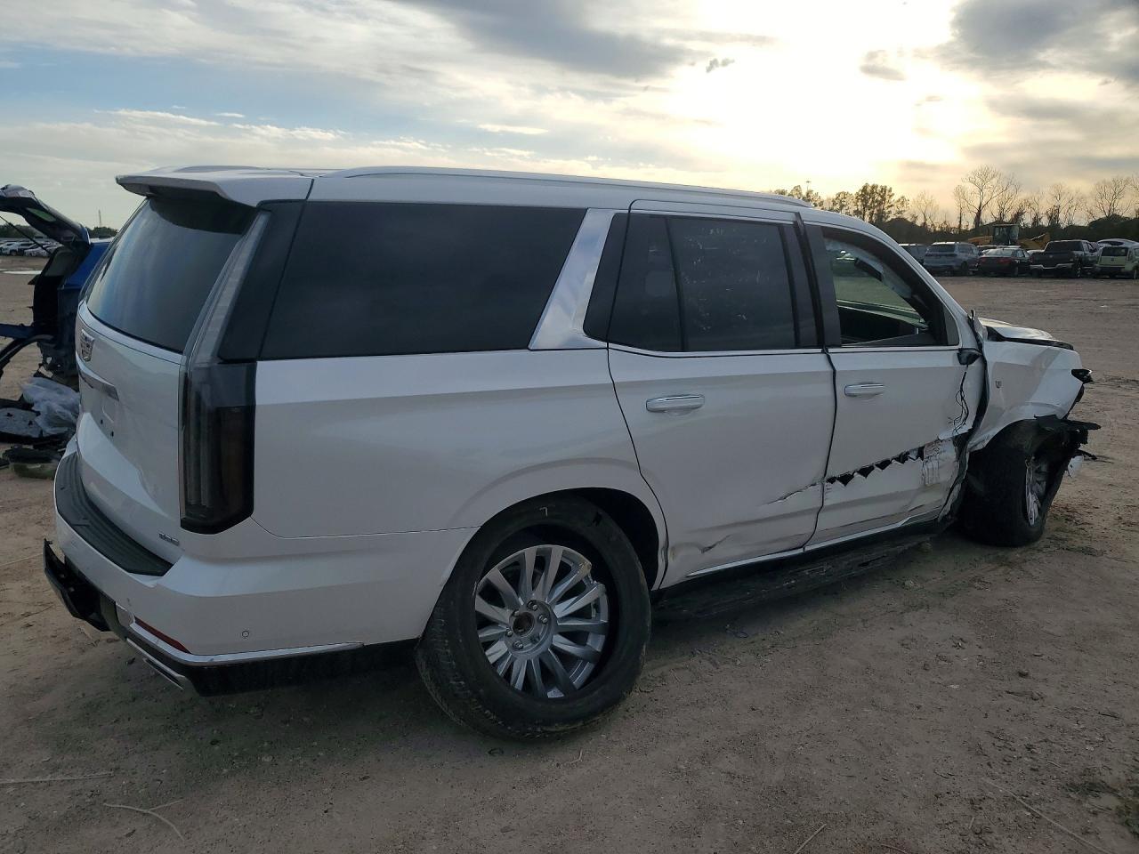 2025 CADILLAC ESCALADE