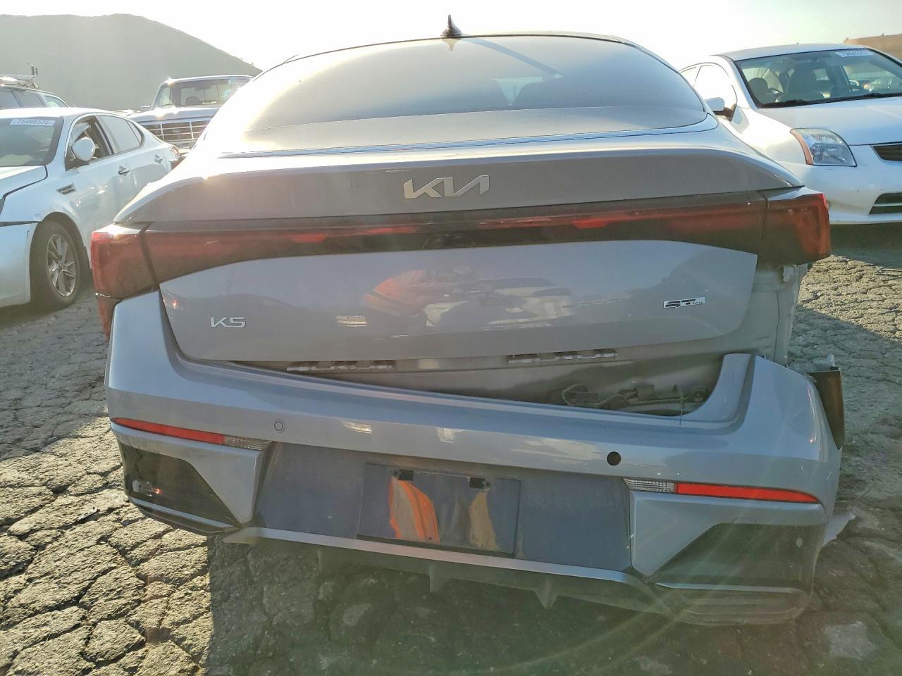 2025 KIA K5