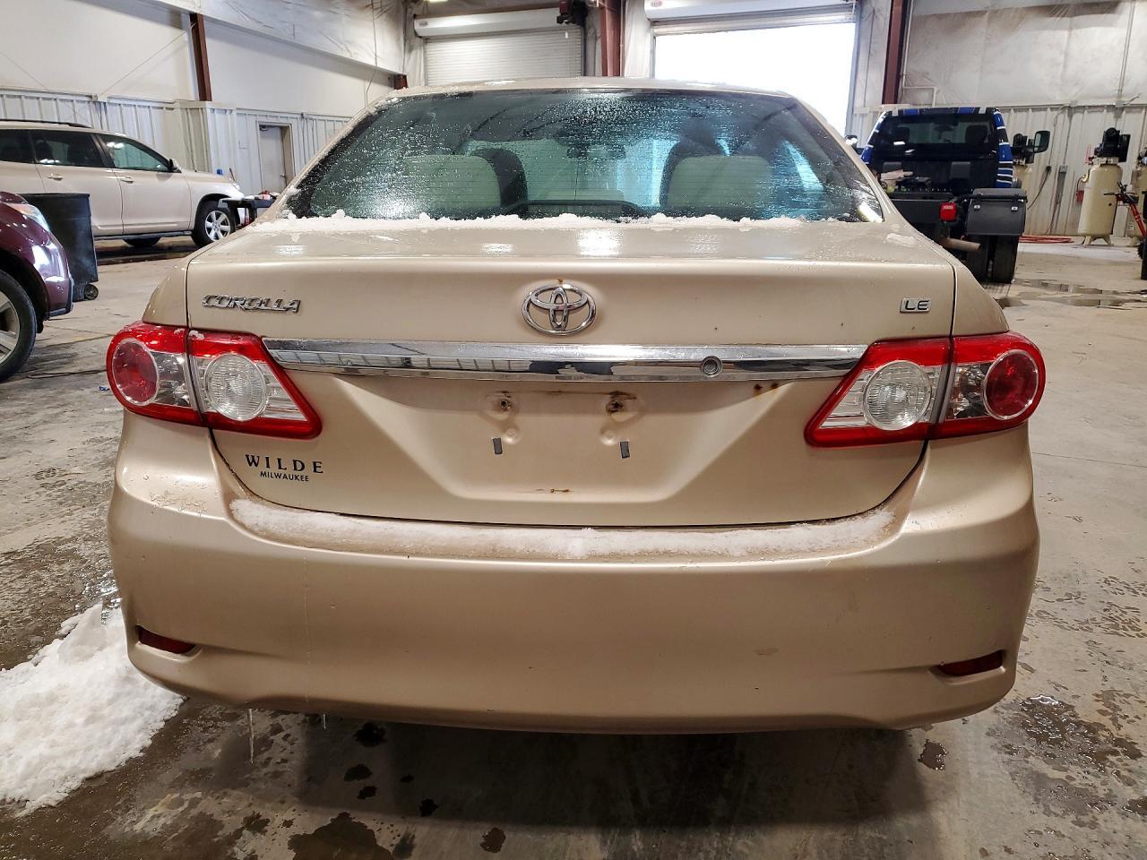 2011 TOYOTA COROLLA