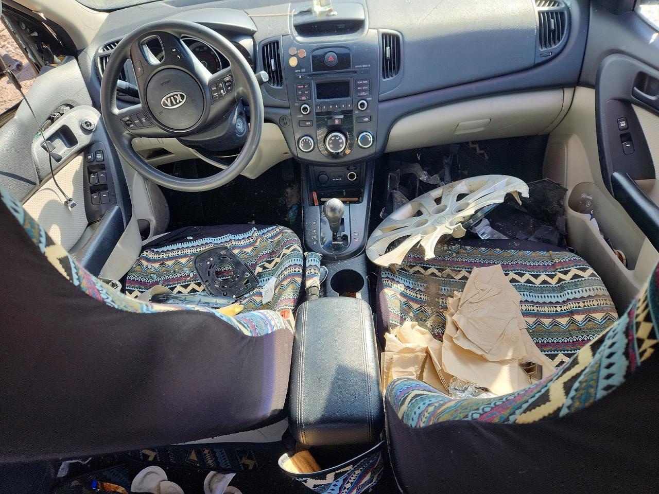 2010 KIA FORTE